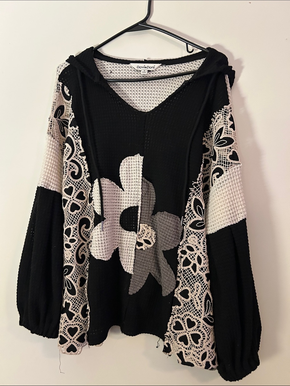 DAVI & DANI Black Hoodie Top and pants with Cream Floral Crochet